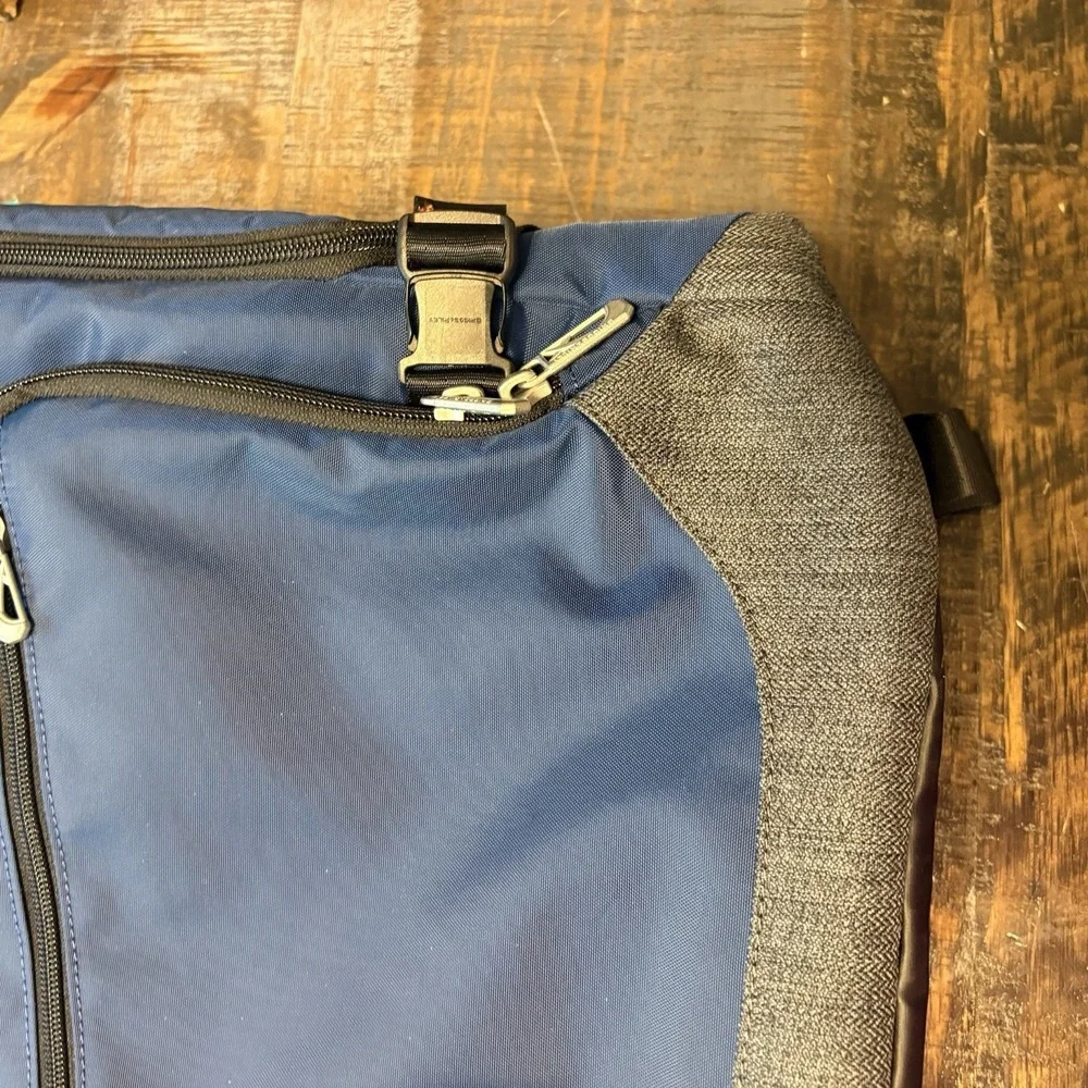 Briggs & Riley BRX Excursion Backpack Blue Travel Work Commuter Bag BP240-44